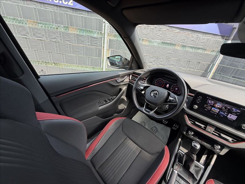 Škoda Scala 1.5 TSI Monte Carlo - fotka 10 z 26
