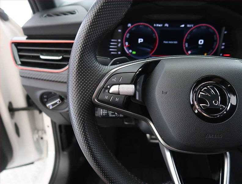Škoda Kamiq (2024) Monte Carlo 1.5 TSI - fotka 23 z 29