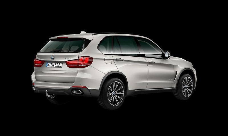 BMW X5 xDrive40d - fotka 2 z 6