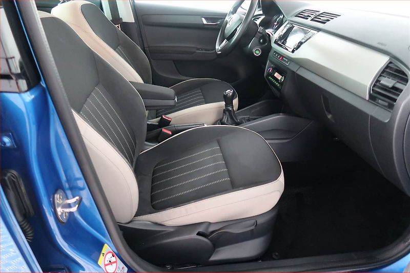 Škoda Fabia (2020) Style Plus 1.0 TSI, Tempomat - fotka 9 z 19
