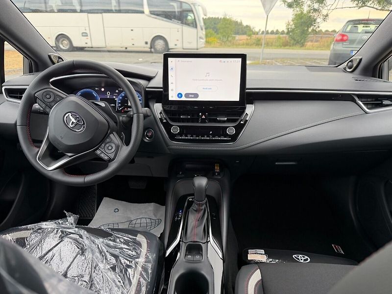 Toyota Corolla TS 2.0 HEV GR SPORT JBL Monoto - fotka 9 z 9