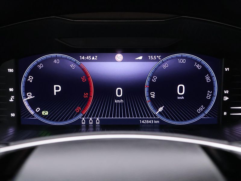 Škoda Superb 2,0 TDI DSG L&K DPH CZ - fotka 19 z 45