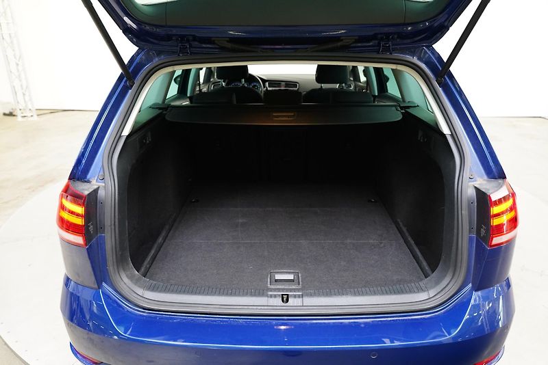 Volkswagen Golf - fotka 25 z 25