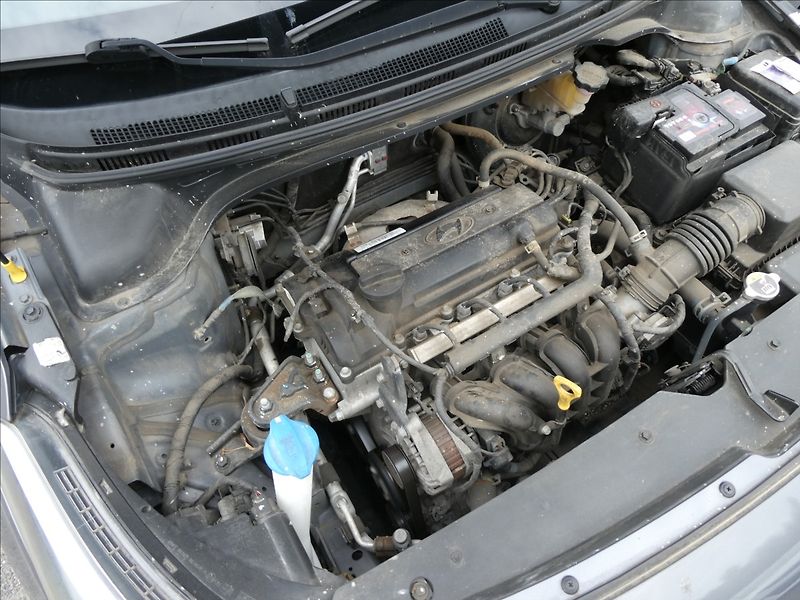 Hyundai i20 1,2 i 55kW koupeno v ČR,klima - fotka 24 z 35