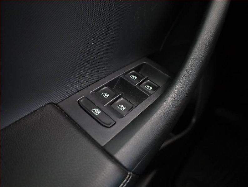Škoda Rapid (2018) Style 1.0 TSI, Xenony - fotka 14 z 18