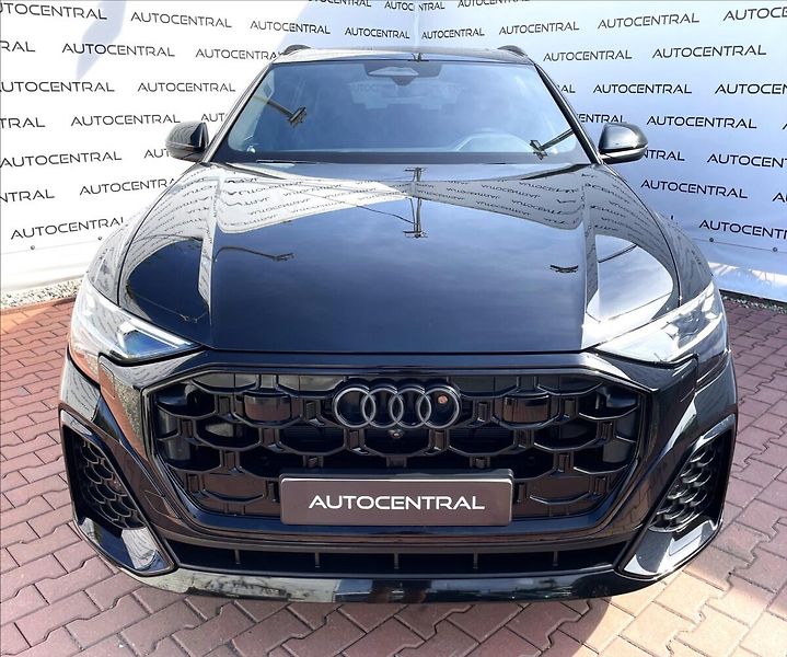 Audi Q8 3,0 TDi 50 S-line Individual - fotka 2 z 35