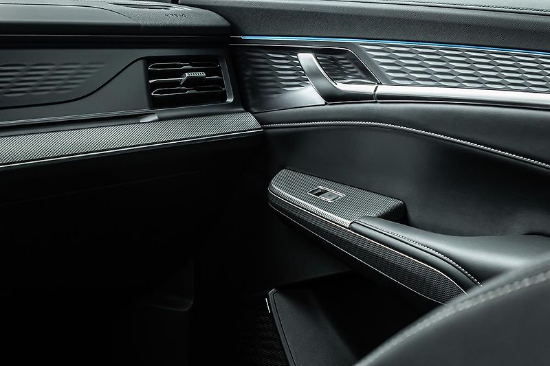 MG Ostatní (2026) 1,5 PHEV  Premium - fotka 30 z 33