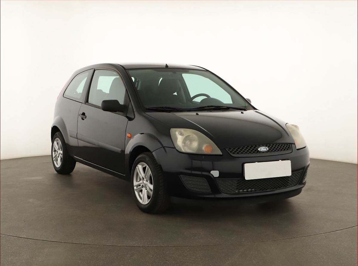 Ford Fiesta 1.3 i, po STK, pěkný stav