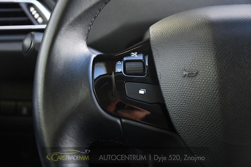 Peugeot 308 1,5HDi ČR ACTIVE CARPLAY - fotka 25 z 46