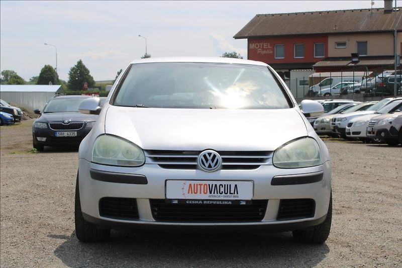 Volkswagen Golf 1,4 i  DIG. KLIMA, ČR - fotka 2 z 22