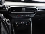 Dacia Jogger (2024) 1.0 TCe, LPG, ČR,1.maj - náhled 9