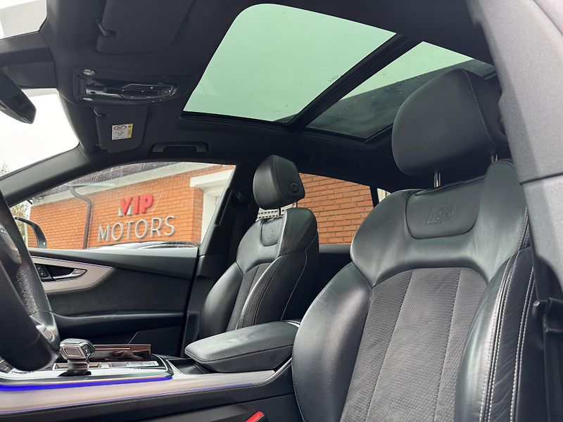 Audi Q8 50TDi-R23-NEZ.TOP-ČR-SERVIS - fotka 12 z 38