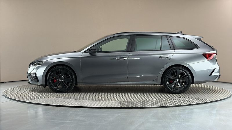 Škoda Octavia 2.0 TDI DSG 4x4 RS Combi - fotka 4 z 32