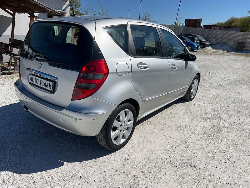 Mercedes-Benz Třídy A 2.0 CDI - fotka 14 z 15