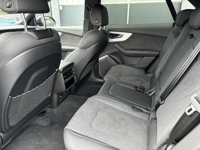 Audi Q8 (2025) 50 3.0 TDI (210 kW) 4WD - fotka 16 z 17