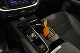 Volvo V60 Recharge T6 AWD Core Taž Kam - náhled 18