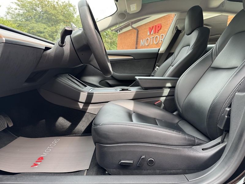 Tesla Model 3 AWD,  LONG RANGE DUAL SOH 95% - fotka 13 z 30