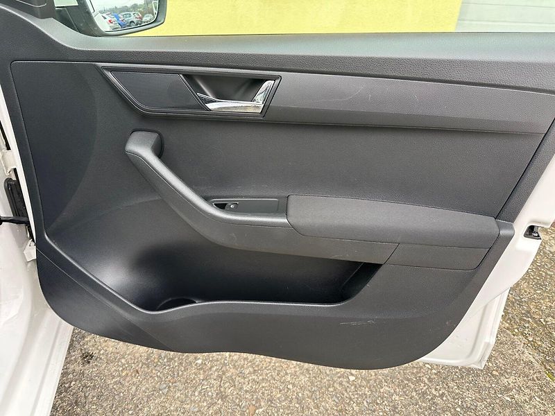 Škoda Fabia 1.4 TDi 1MAJ/ČR/DPH/Tempomat - fotka 21 z 36