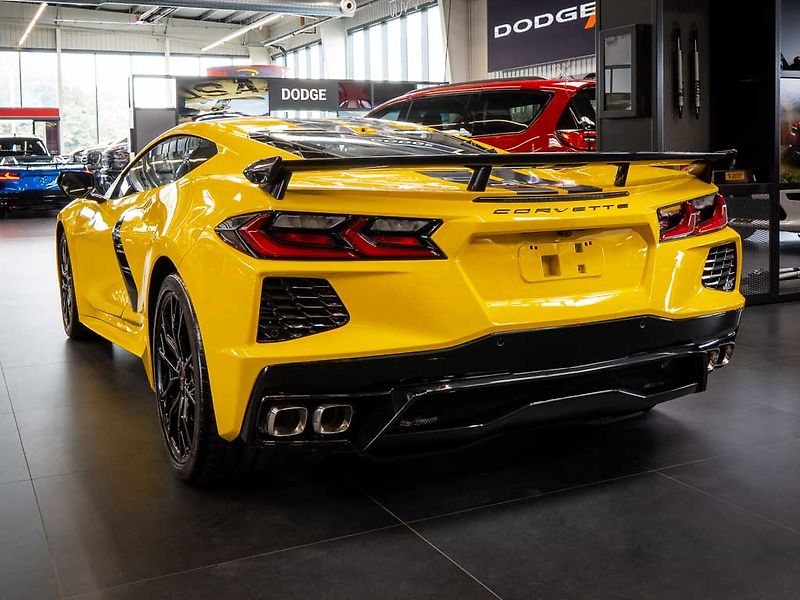 Chevrolet Corvette (2026) 6.2 Stingray 3LT Z51 Facelift - fotka 3 z 44