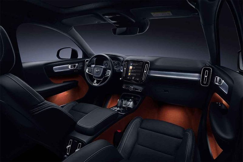 Volvo XC40.