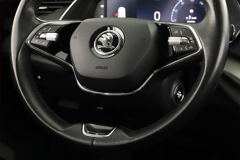 Škoda Octavia (2023) Ambition 2.0 TDI, ČR,1.maj - fotka 8 z 17