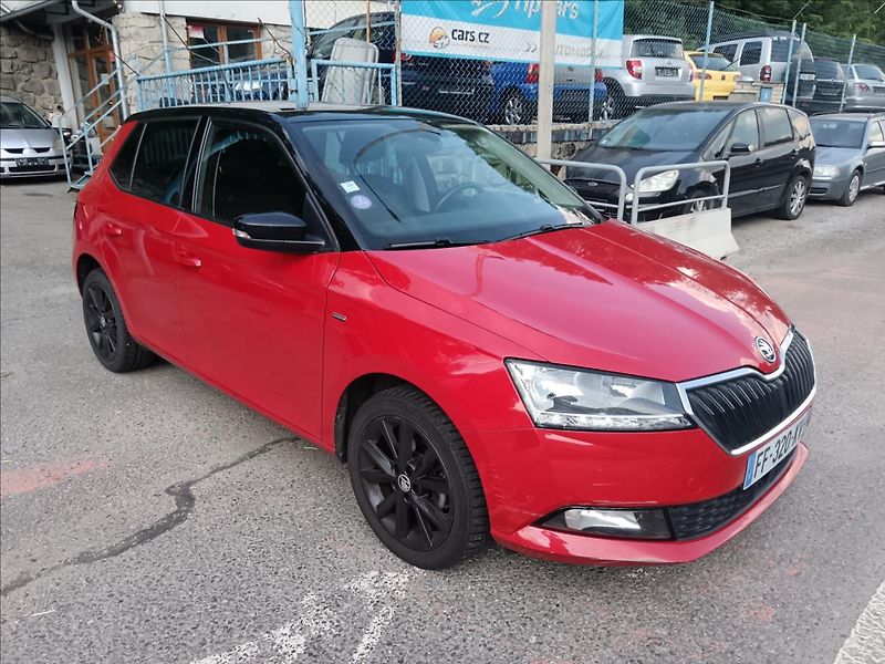 Škoda Fabia 1,0 TSi Business  Clever - fotka 15 z 21