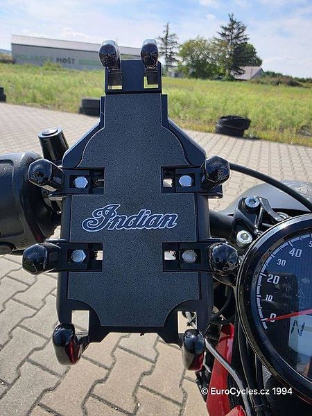 Indian (2018) Scout Bobber - fotka 17 z 20