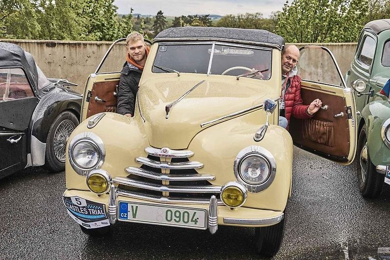 Mokro, zima a náročné silnice. Takový byl letošní ročník setinové rally 7 Castles Trial