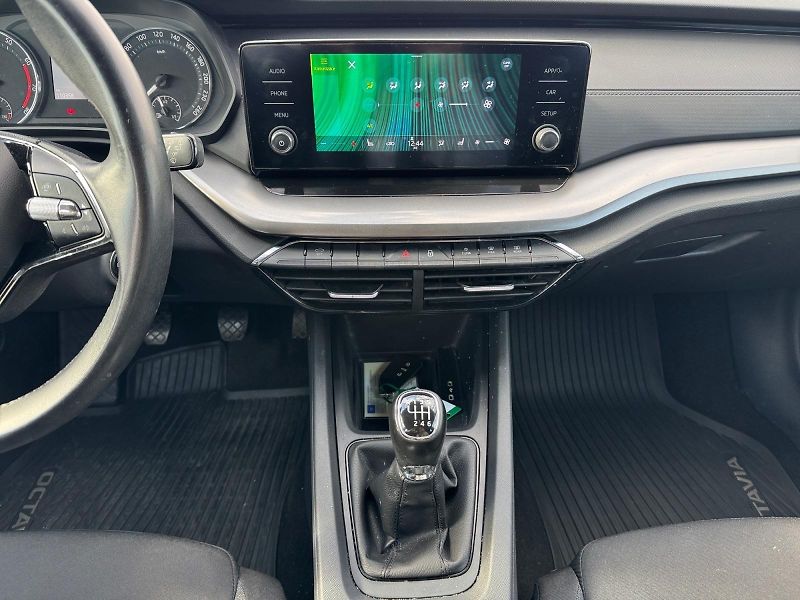Škoda Octavia (2022) ACTIVE 1.5TSI 110kW TAŽNÉ DPH  - fotka 10 z 11