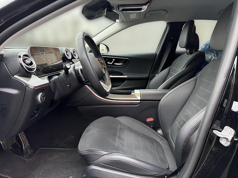 Mercedes-Benz Třídy C C 220d 4M, AMG, 1. Majitel - fotka 12 z 17