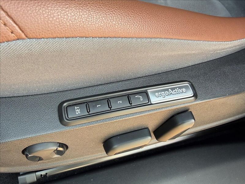 Volkswagen ID.4 Pro 1St - fotka 15 z 26