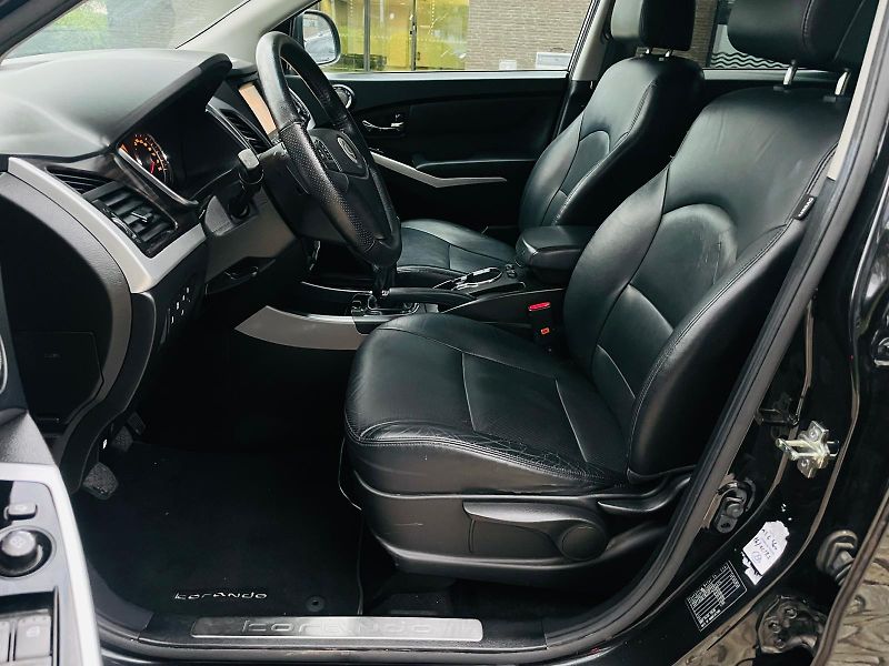 SsangYong Korando 2.2TD 4x4 MANUÁL 1.MAJ TAŽNÉ - fotka 31 z 50