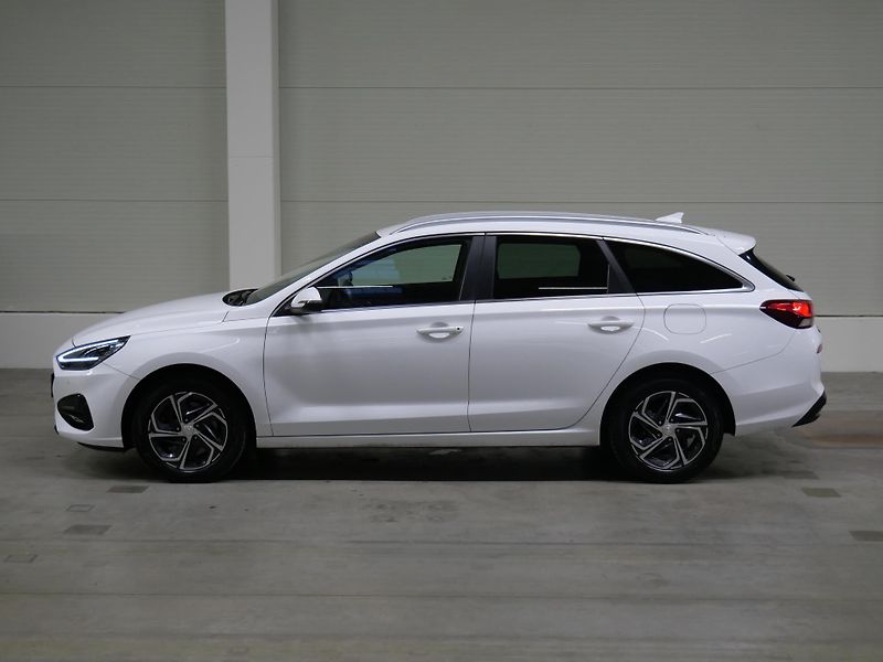 Hyundai i30 - fotka 3 z 26