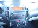 Kia Ceed (2009) 1.6 CVVT, ČR,1.maj, Serv.kniha - náhled 12