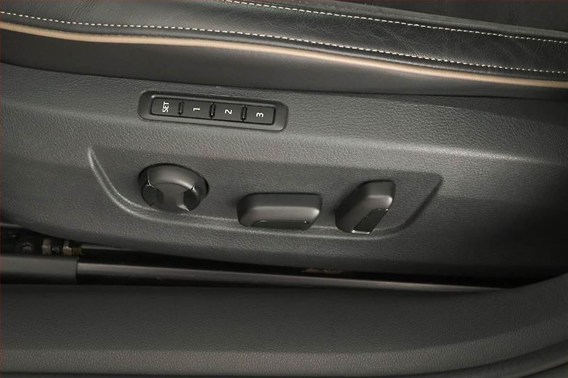 Škoda Superb (2019) Scout 2.0 TDI - fotka 17 z 19