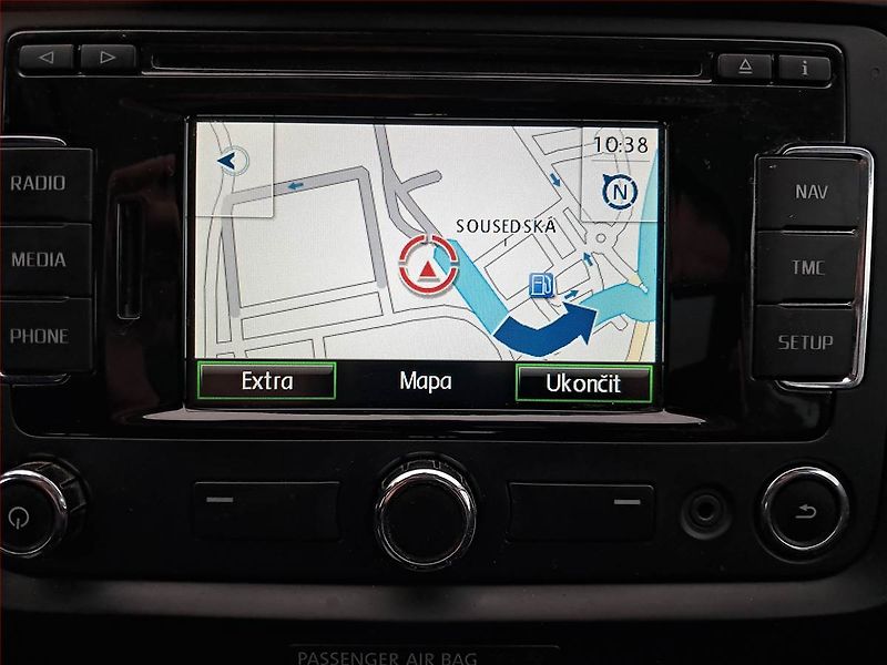 Škoda Superb (2013) 1.6 TDI, Navi, Tempomat - fotka 13 z 17