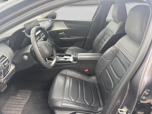 Citroën C5 X (2025) 1.2 130k EAT8 Plus - fotka 9 z 15
