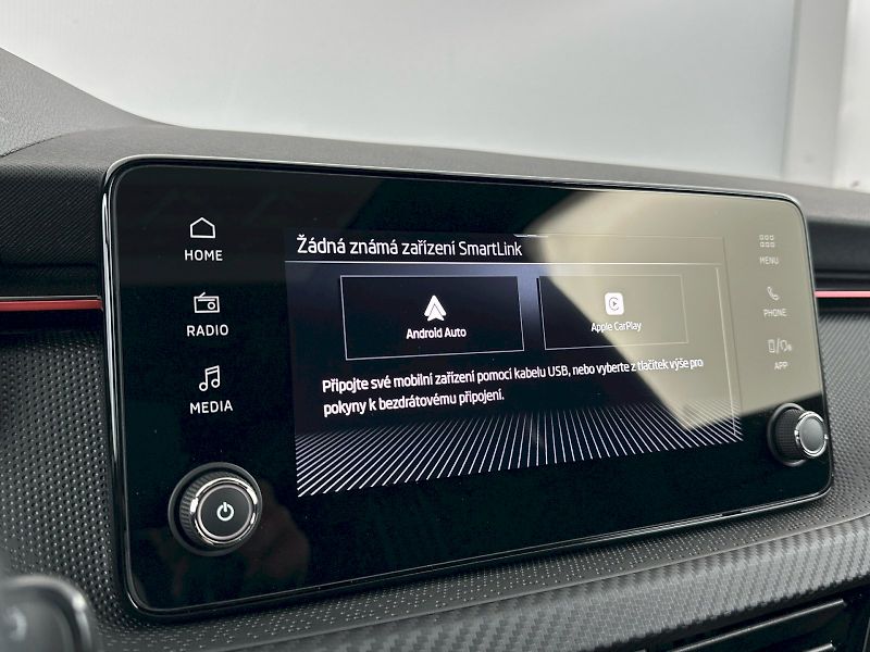 Škoda Kamiq (2025) DSG 1.5TSI 110kW Monte Carlo - fotka 13 z 32