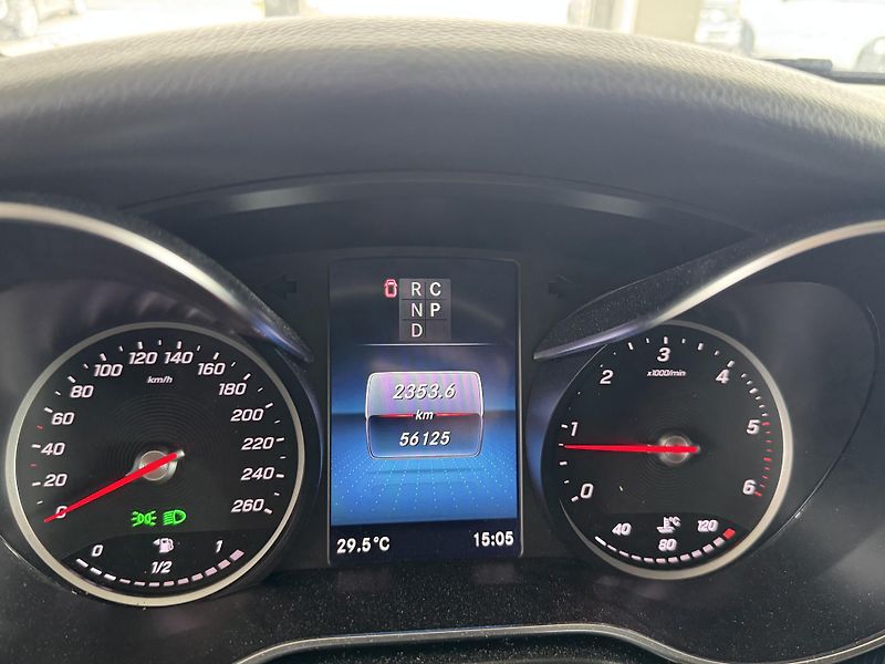 Mercedes-Benz Třídy V (2022) MARCO POLO 220d Aut. - fotka 18 z 38