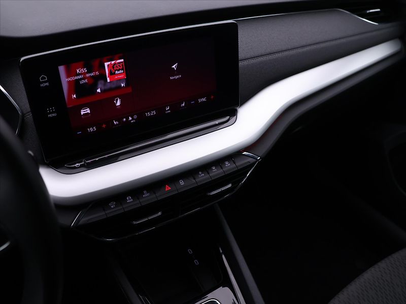 Škoda Octavia 2,0 TDI 110kW DSG Style DPH CZ - fotka 16 z 28