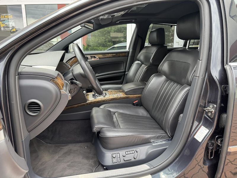 Volkswagen Phaeton (2011) 3.0TDI 176kW - fotka 10 z 22