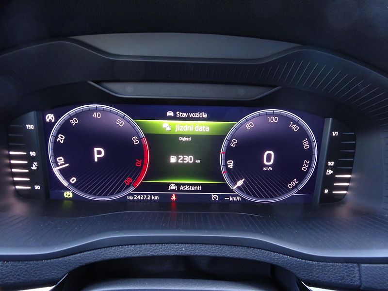Škoda Karoq 1.5TSi DSG taž.zař. Plná nádrž - fotka 39 z 50