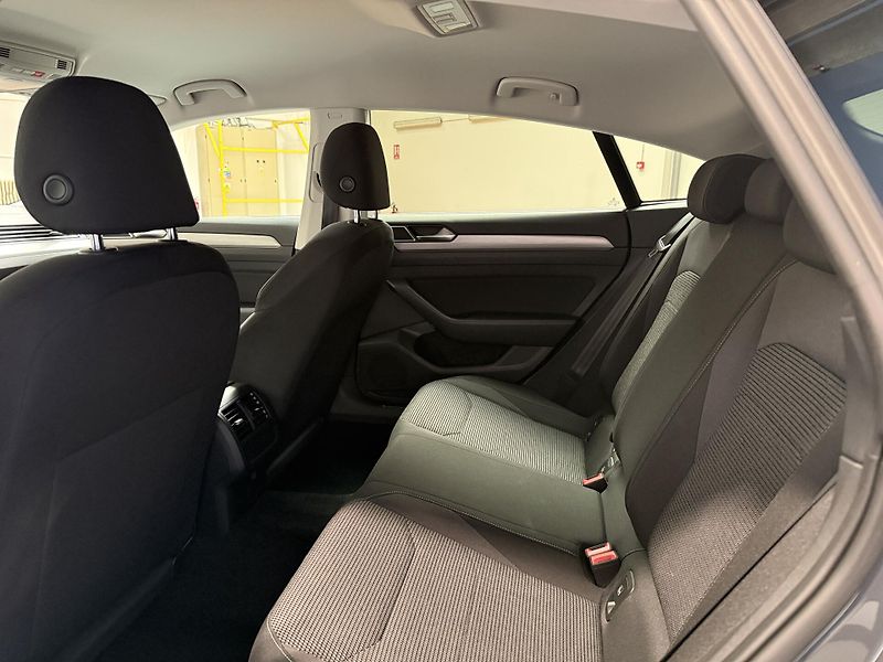 Volkswagen Arteon 2.0 TDI BMT 140kW DSG - fotka 10 z 11