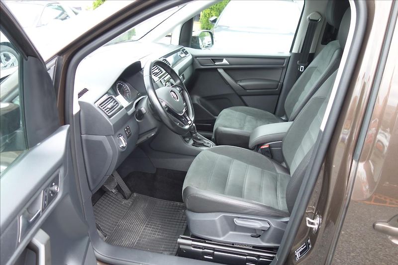 Volkswagen Caddy 2,0 TDi, DSG, 4MOTION, MAXI. - fotka 10 z 36