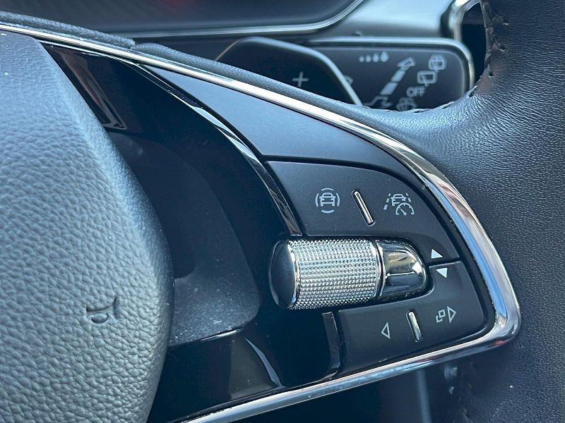 Škoda Superb (2023) 2.0 TDI 147kW DSG Style Plus c - fotka 11 z 35
