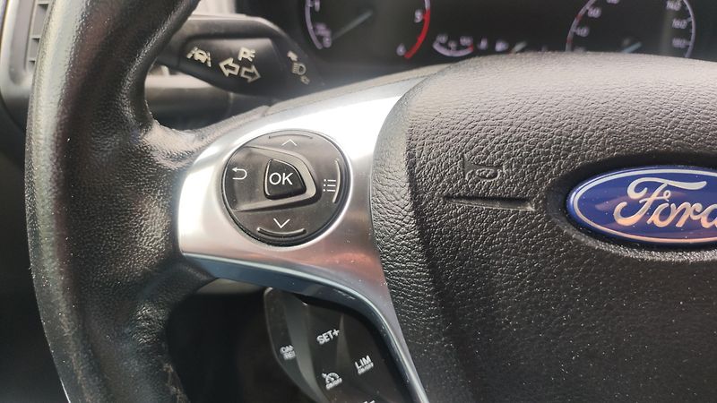 Ford Tourneo Connect (2020) 1,5 EcoBlue 88kW CZ DPH - fotka 8 z 30