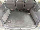 Volkswagen Touran (2013) 1.4 TSi, AC, výhřev sed. - náhled 7