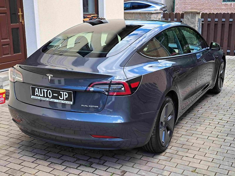 Tesla Model 3 AWD Long Range LED ACC 18ALU - fotka 3 z 10