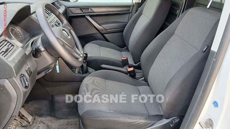 Volkswagen Caddy (2020) 1.4TGi BOTT, AC, +pneu - fotka 14 z 15