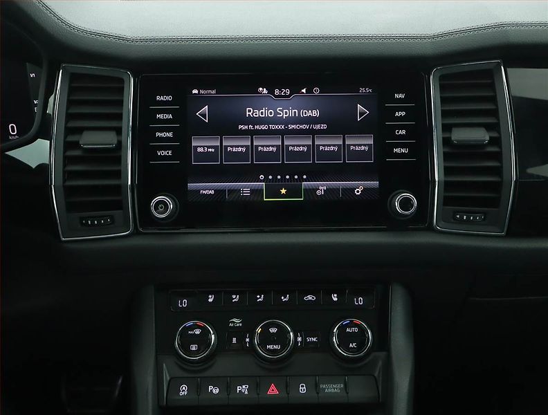 Škoda Kodiaq (2022) Laurin&Klement 2.0 TDI - fotka 12 z 22